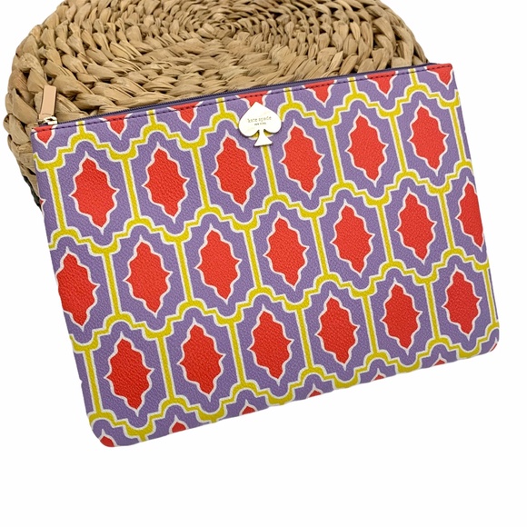 KATE SPADE | Large Zippered Pouch - Picture 2 of 8